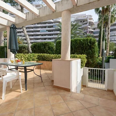 En Primera Línea De Playa Apartamento